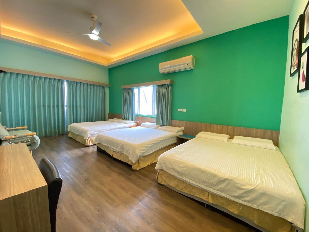 I Wow Bed & Breakfast Xiaoliuqiu Luaran gambar