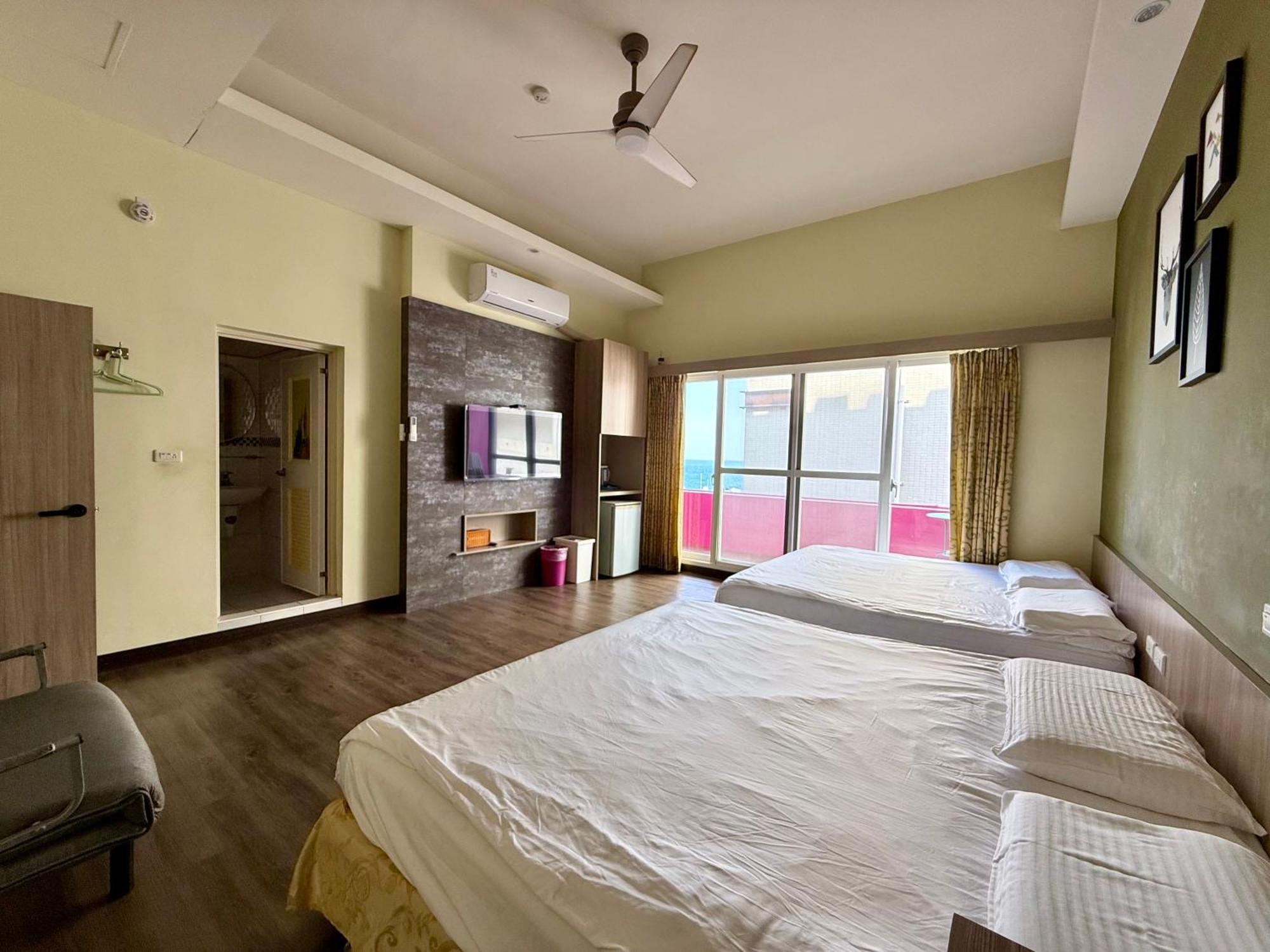 I Wow Bed & Breakfast Xiaoliuqiu Luaran gambar