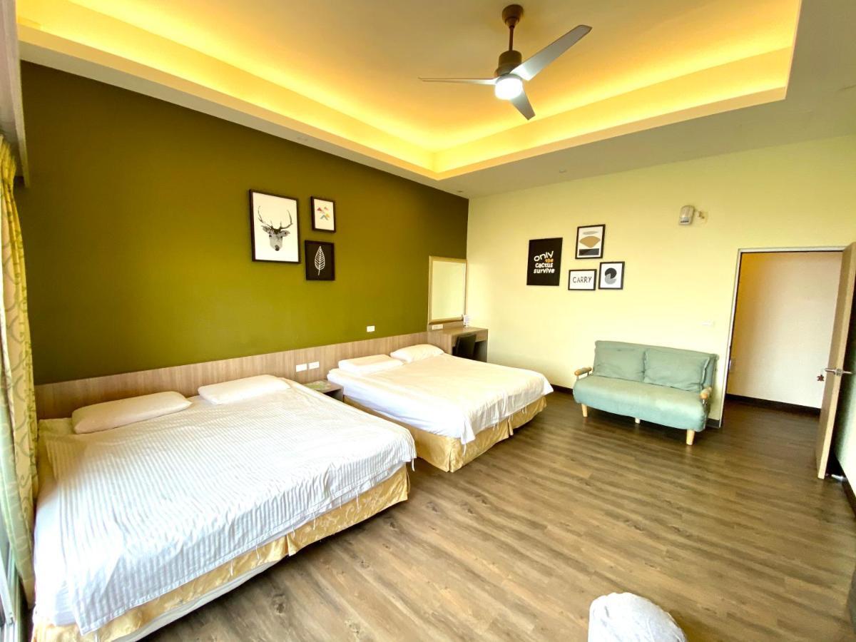 I Wow Bed & Breakfast Xiaoliuqiu Luaran gambar